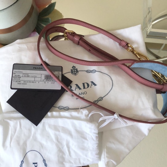 Rare PRADA Etiquette Patchwork Python Shoulder Bag - Picture 12 of 16